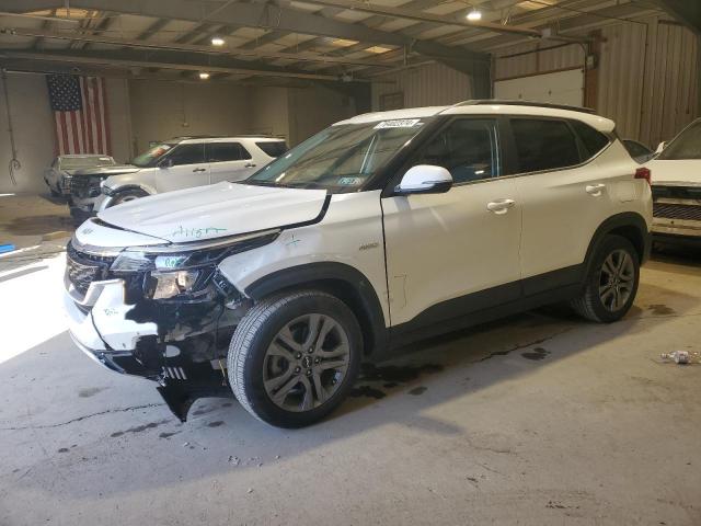  Salvage Kia Seltos