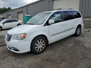  Salvage Chrysler Minivan