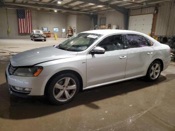  Salvage Volkswagen Passat