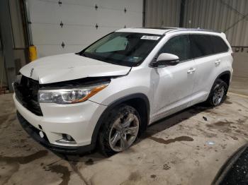  Salvage Toyota Highlander