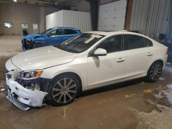  Salvage Volvo S60