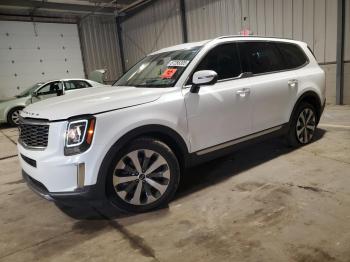  Salvage Kia Telluride