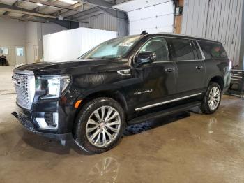  Salvage GMC Yukon
