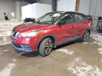  Salvage Nissan Kicks
