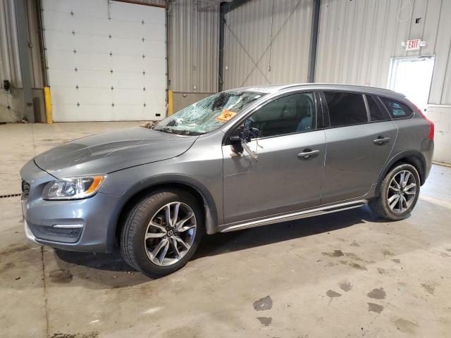  Salvage Volvo V60
