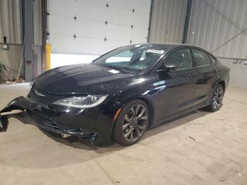  Salvage Chrysler 200