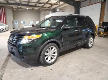 Salvage Ford Explorer