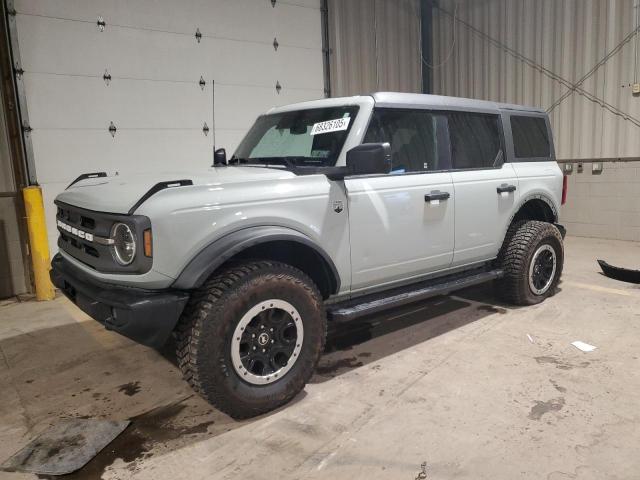  Salvage Ford Bronco