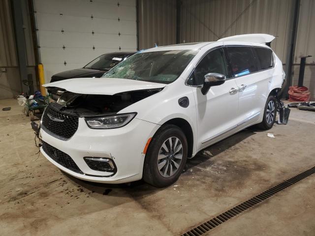  Salvage Chrysler Pacifica