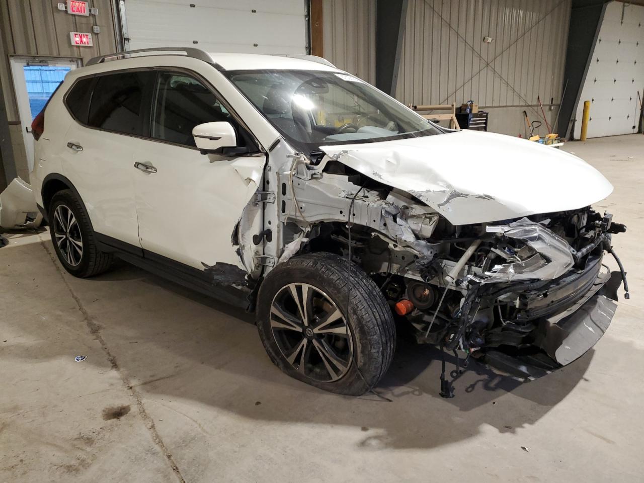 Nissan Rogue S Image 2