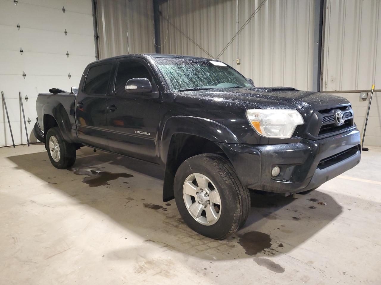 Toyota Tacoma Double Cab Long Bed Image 8