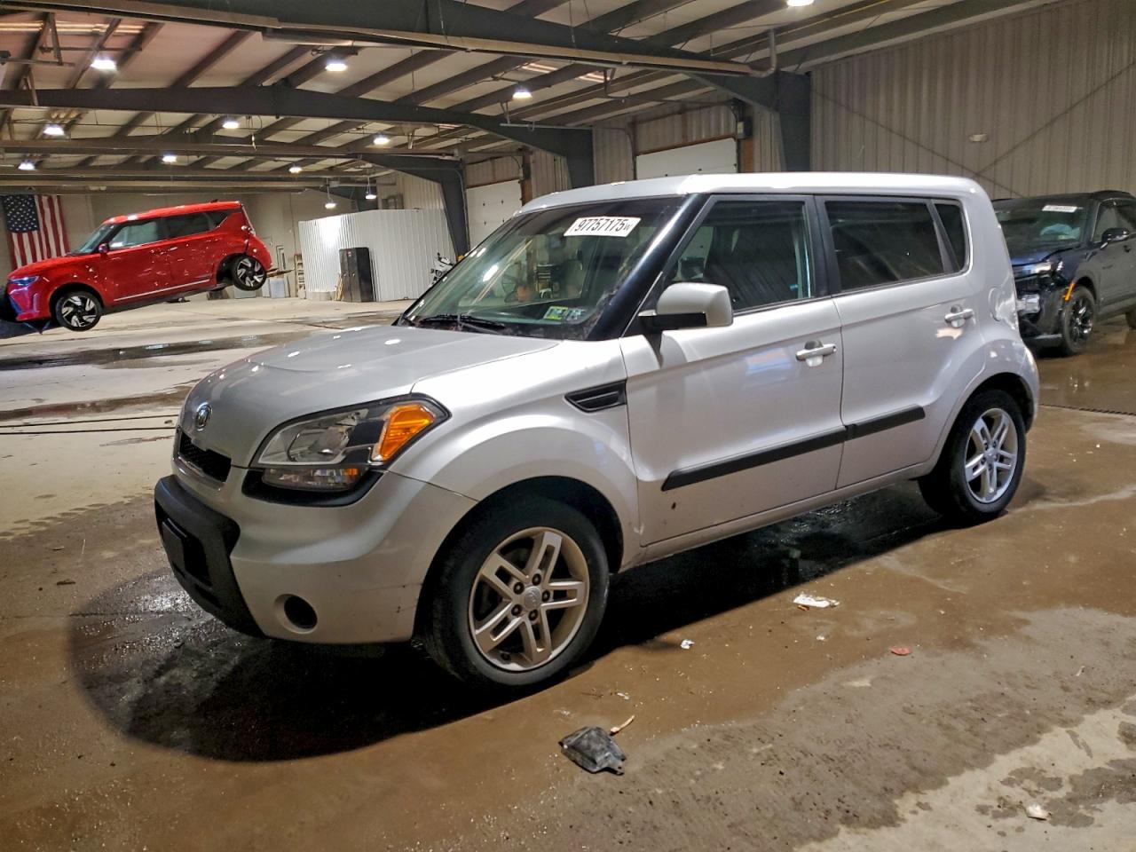 Kia Soul + Image 1