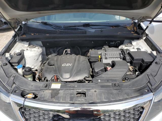 Kia Sorento Base Image 2