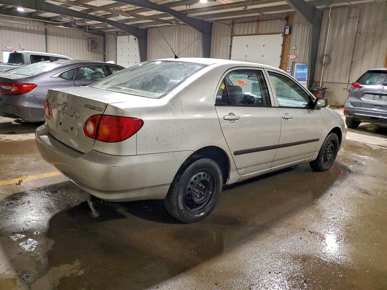 Toyota Corolla Ce Image 3