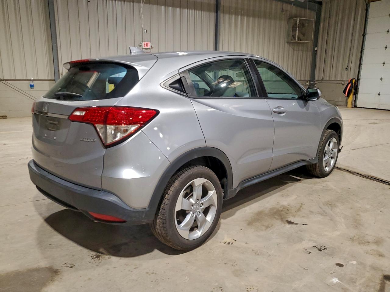 Honda HR-V Lx Image 2