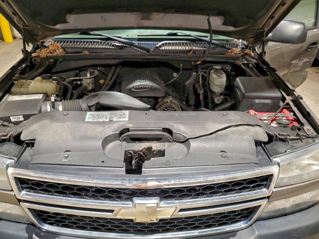 Chevrolet Silverado K2500 Heavy Duty Image 7