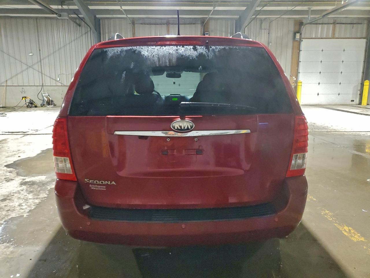 Kia Sedona Lx Image 4