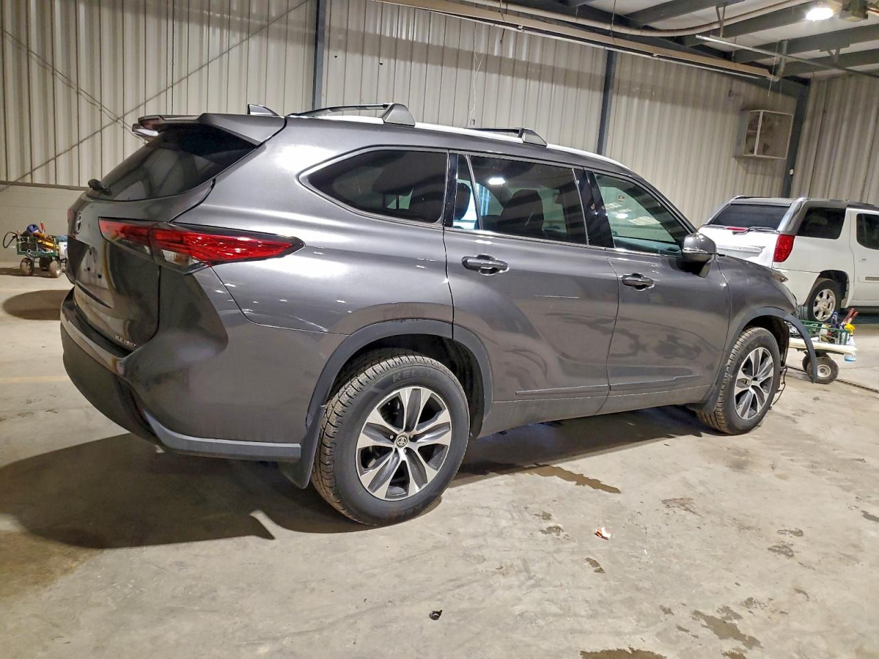 Toyota Highlander Xle Image 4