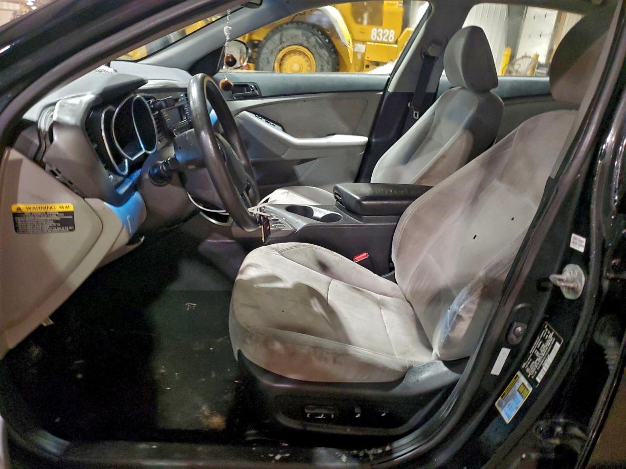 Kia Optima Lx Image 2