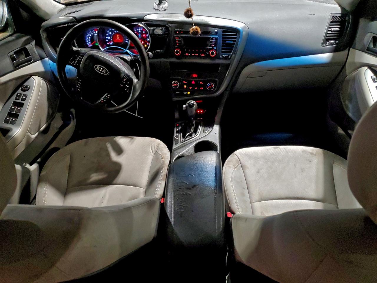 Kia Optima Lx Image 7