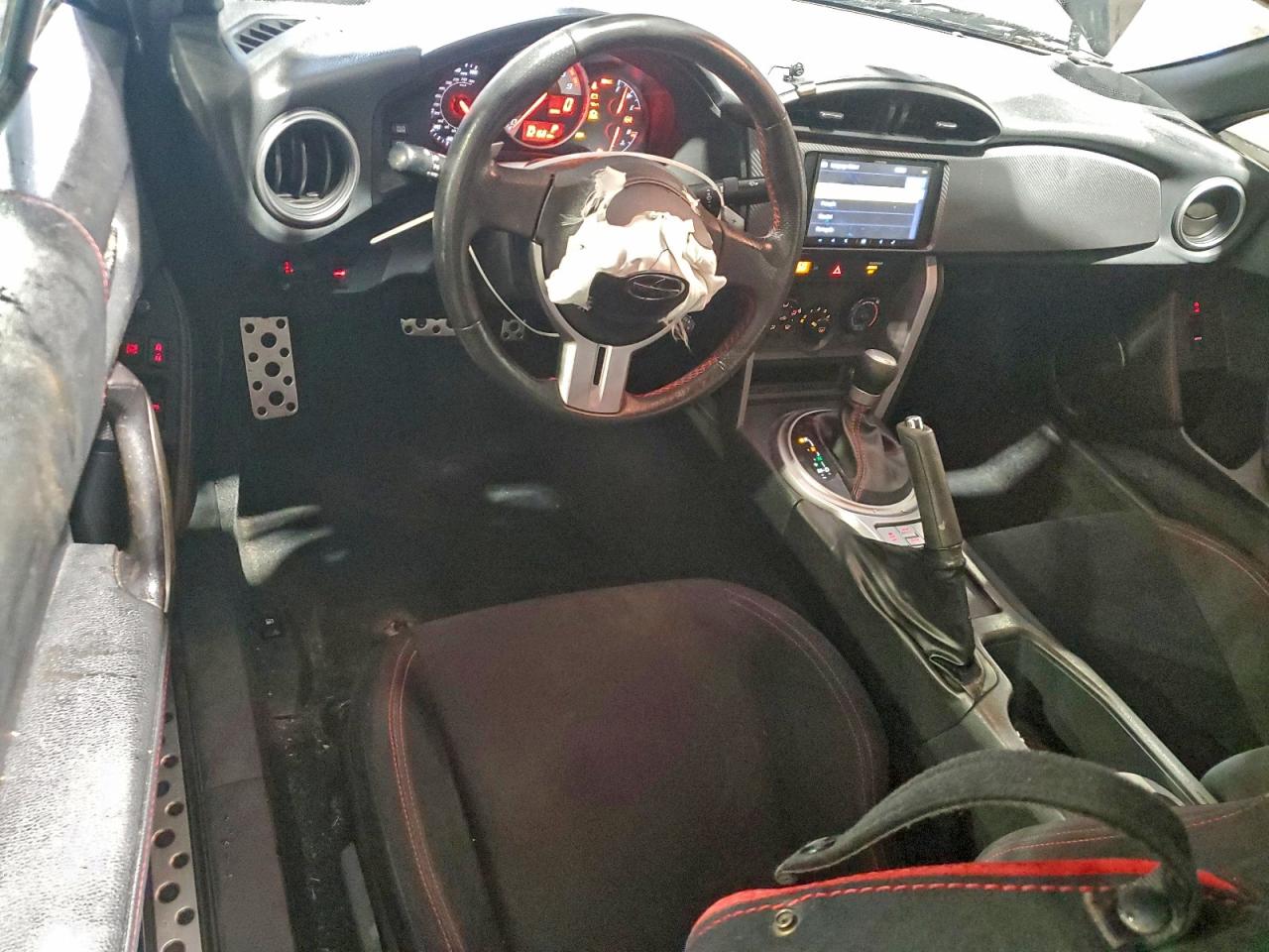 Toyota Scion Image 11