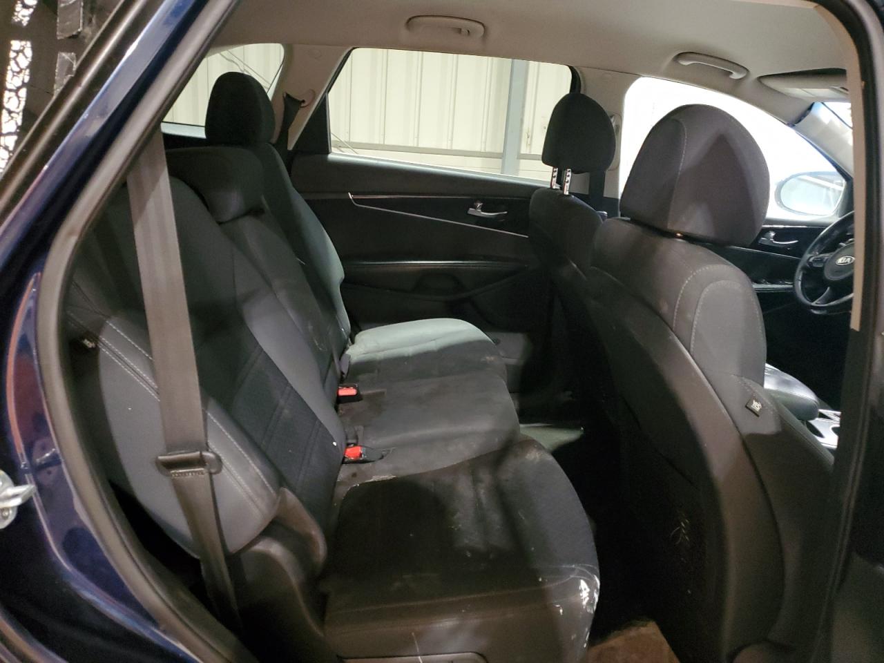 Kia Sorento Lx Image 12