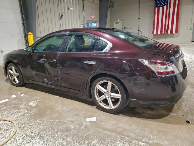 Nissan Maxima S Image 2