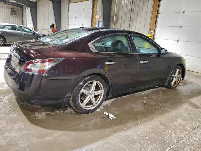Nissan Maxima S Image 12