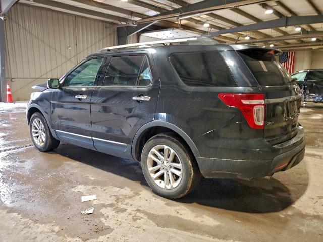 Ford Explorer Xlt Image 2