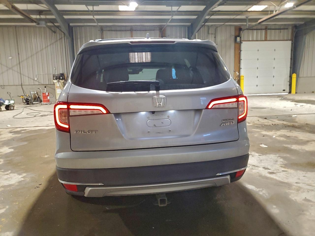 Honda Pilot Touring Image 10