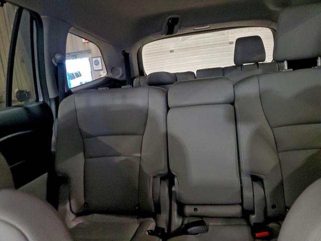 Honda Pilot Touring Image 12