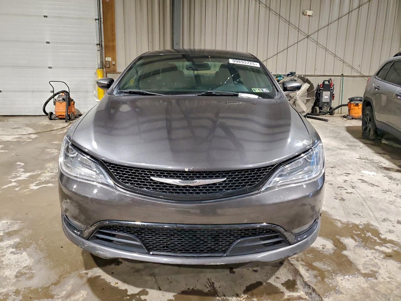 Chrysler 200 S Image 11