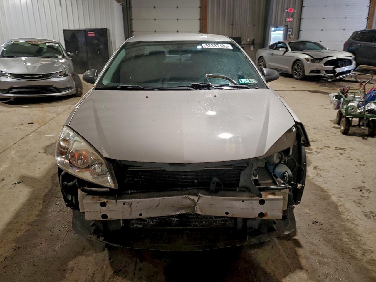 Pontiac G6 Base Image 6