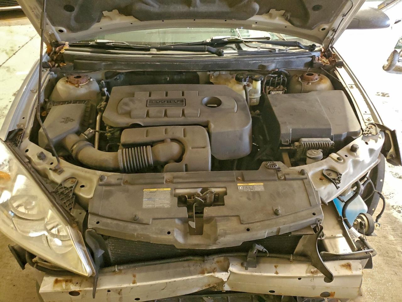 Pontiac G6 Base Image 13