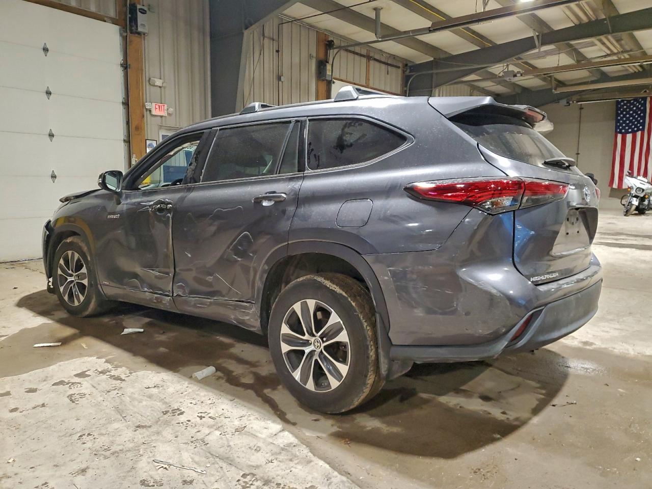 Toyota Highlander Hybrid Xle Image 10