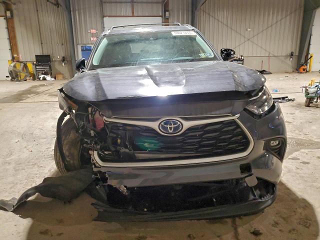 Toyota Highlander Hybrid Xle Image 2