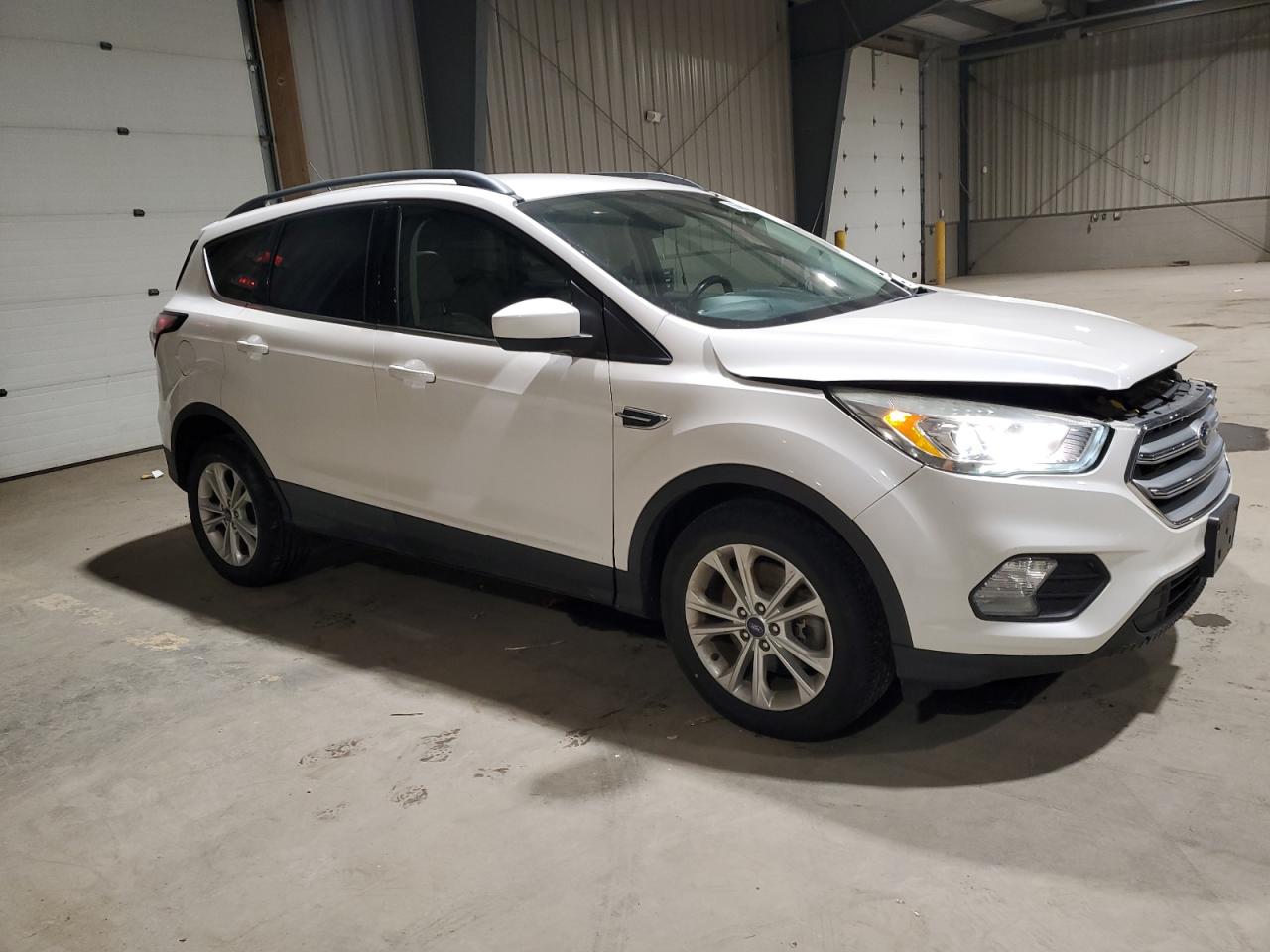 Ford Escape Se Image 2