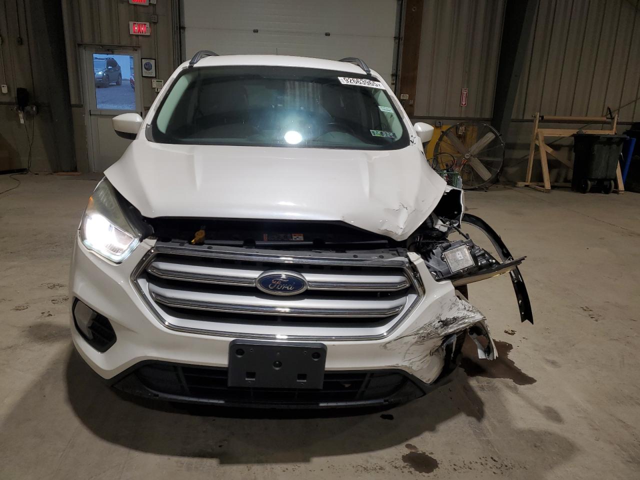 Ford Escape Se Image 12