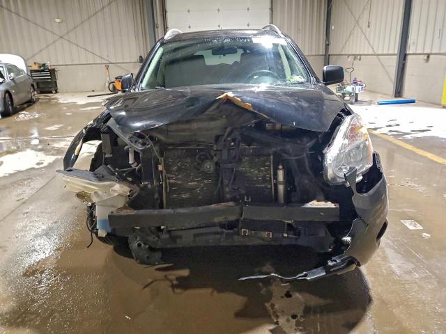 Nissan Rogue S Image 2