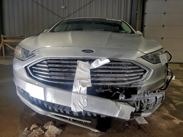 Ford Fusion Se Hybrid Image 11