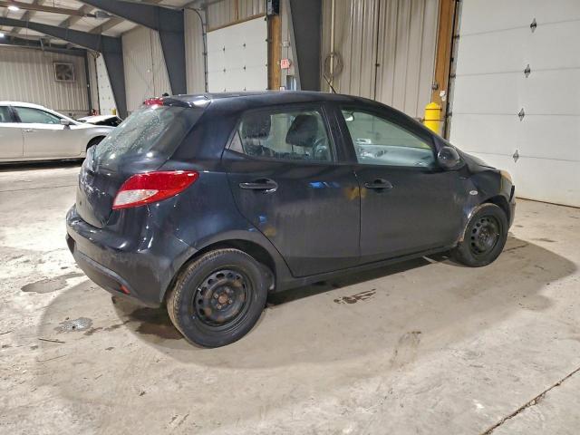 Mazda 2 Sport Image 8