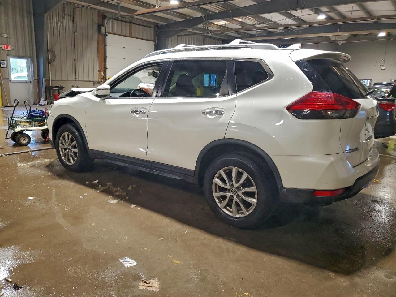 Nissan Rogue Sv Image 2