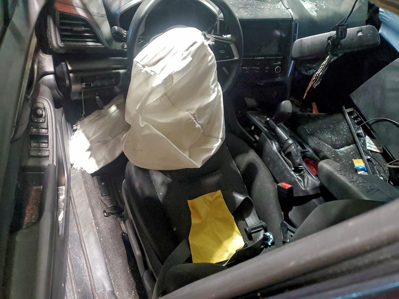 Subaru Impreza Premium Image 8