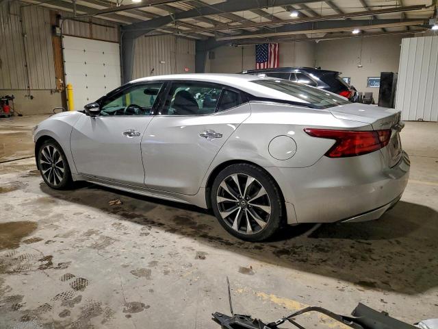 Nissan Maxima 3.5s Image 4