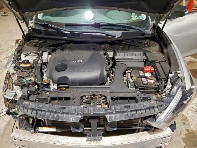 Nissan Maxima 3.5s Image 13