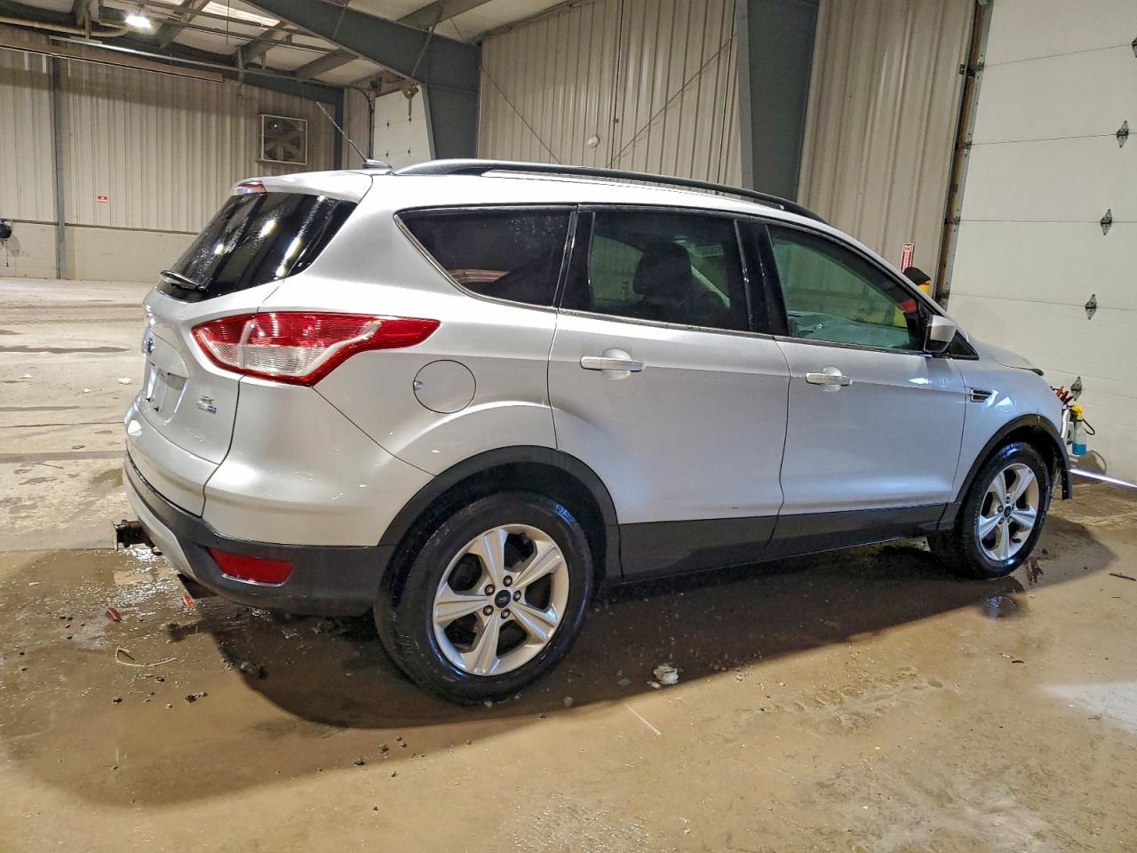 Ford Escape Se Image 3