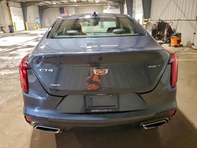 Cadillac CT4 Luxury Image 4