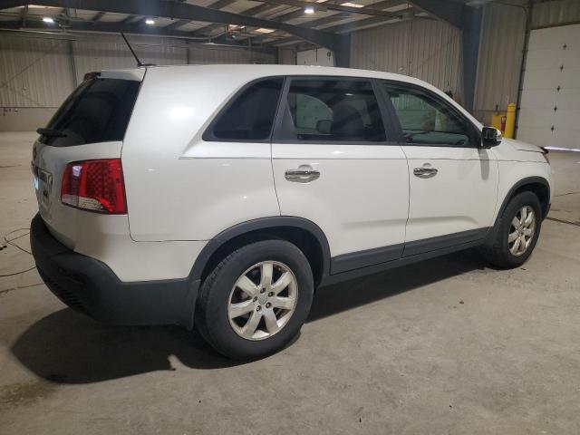 Kia Sorento Base Image 5