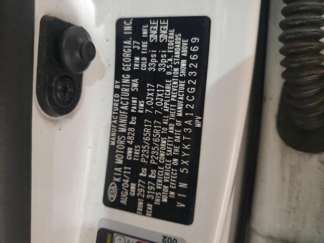 Kia Sorento Base Image 12