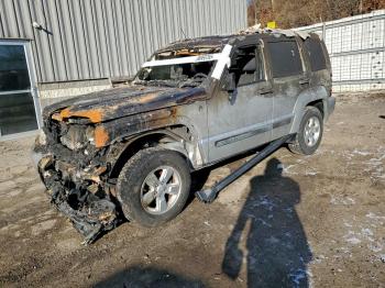  Salvage Jeep Liberty
